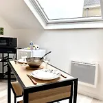 Lenova2 - Centre-ville - Tv - Wifi Apartment